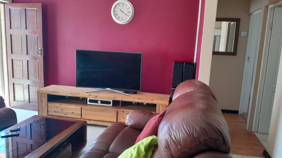 3 Bedroom Property for Sale in Amalinda Eastern Cape